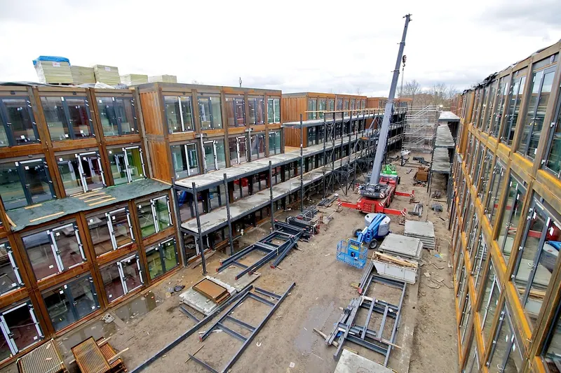 Résidence en conteneurs · le chantier
