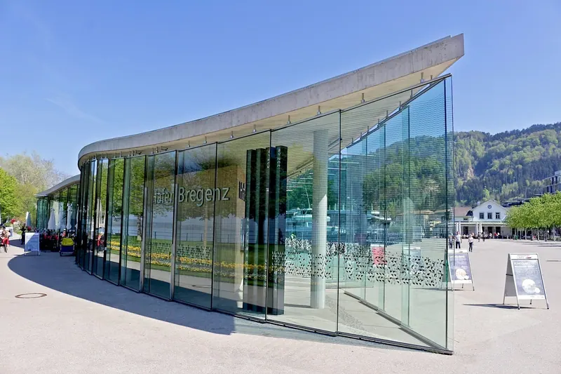 Bregenz · Die Welle, bâtiment du port (Nägele Waibel, Wolfgang Ritsch, Bruno Spagolla, 2010)