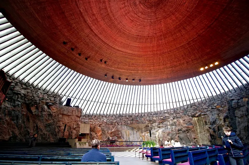 Helsinki · église Temppeliaukio (Timo et Tuomo Suomalainen, 1969)