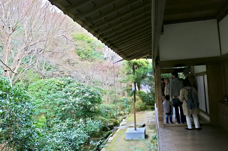Ryōan-ji · sous l'auvent