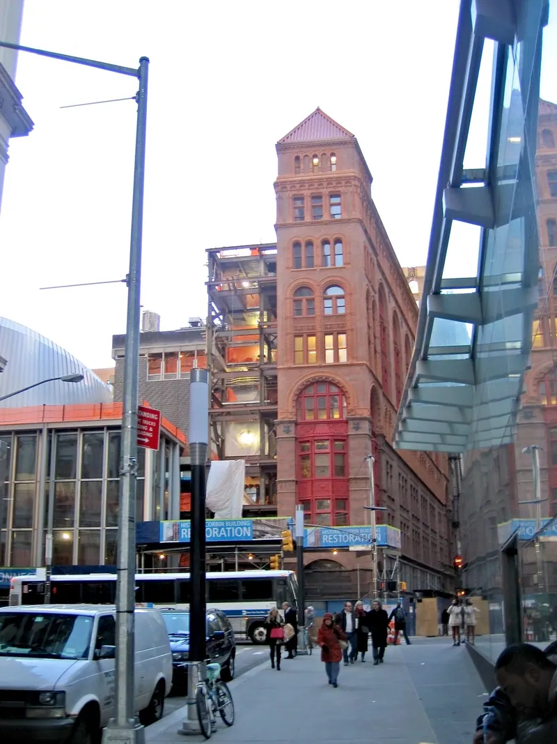 Corbin Building, 1889, dans le chantier du Fulton Center