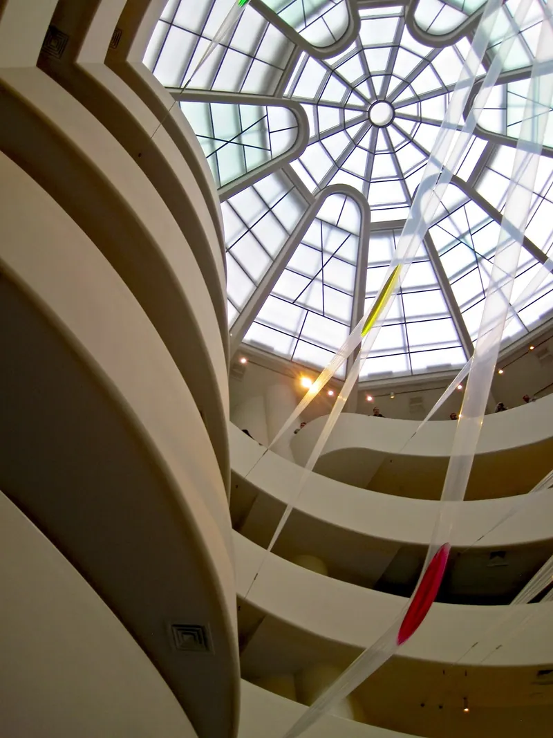 Guggenheim · la rampe et la verrière