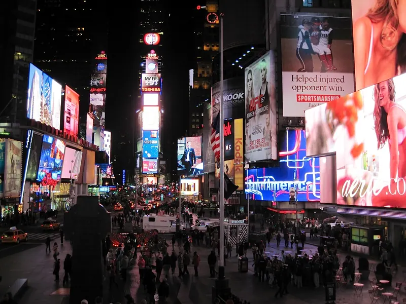 Times Square la nuit