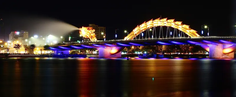 Đà Nẵng · pont du Dragon (Cầu Rồng), 2013